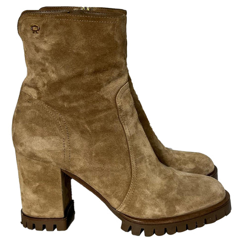Women's Gianvito Rossi Timber Zipped Ankle Boots in Brown Suede