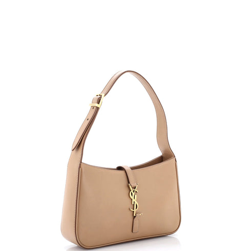 Le 5 a 7 Hobo Leather Small