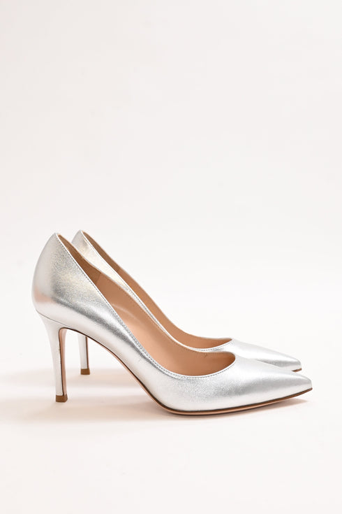 Women's Gianvito Rossi Pointed Toe Pumps in Silver Leather