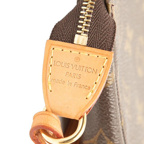Pochette Accessoires Monogram Canvas