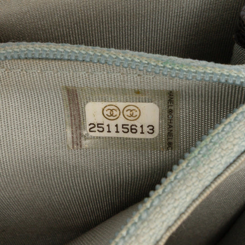 Thread Around Wallet on Chain Quilted Caviar