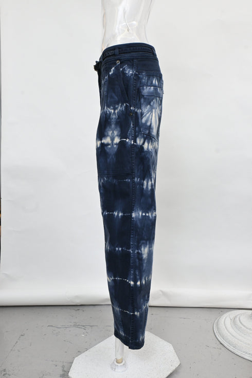 Women's Ulla Johnson Apollo Tie-Dyed Tapered Jeans in Blue Cotton