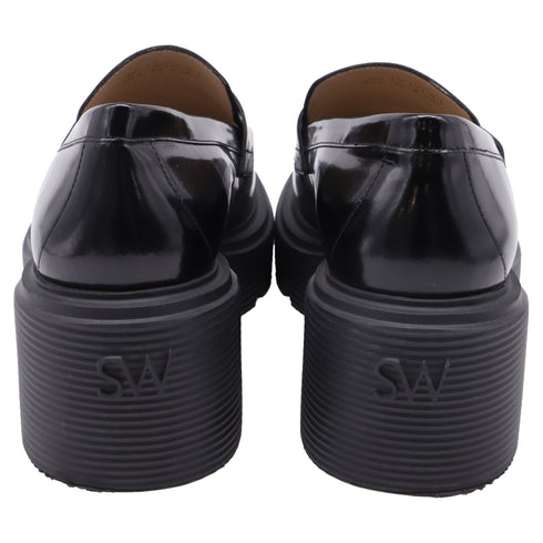Women's Stuart Weitzman Soho Loafers in Black Leather