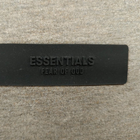 Men's Fear of God Essentials Crewneck T-Shirt in Grey Cotton