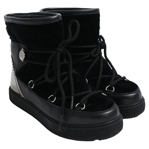 Women's Moncler Stephanie Snow Boots in Black Leather