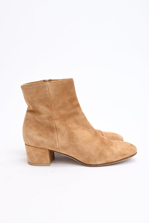 Women's Gianvito Rossi Joelle Ankle Boots in Brown Suede