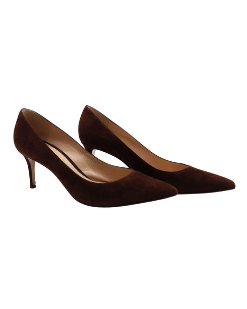 Women's Gianvito Rossi 70 Pumps in Brown Suede