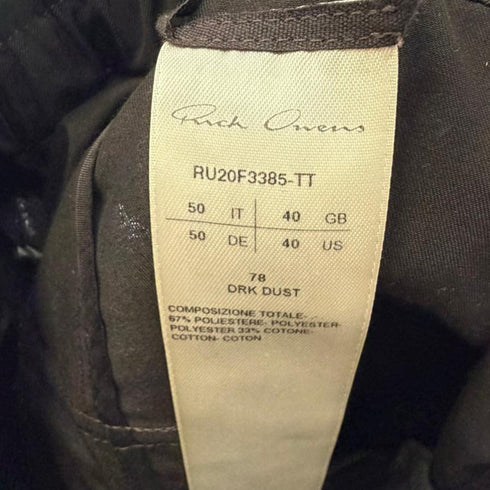 Men's Rick Owens Zipped Cargo Pants in Black Polyester