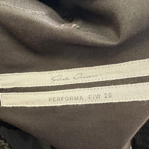 Men's Rick Owens Zipped Cargo Pants in Black Polyester