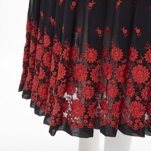 Women's Comme Des Garcons 2001 Embroidered Skirt