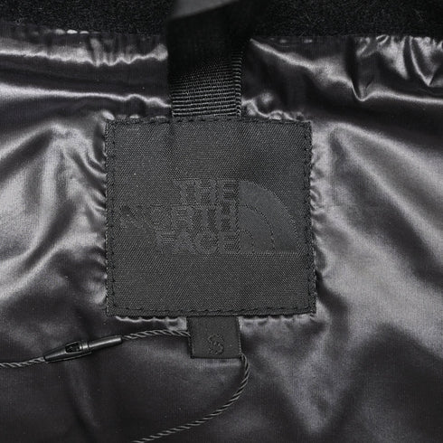 Men's The North Face Quilted Puffer Vest in Black Nylon
