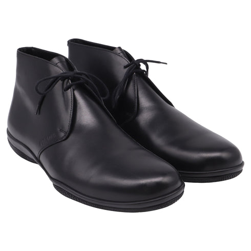Men's Prada Toblach Leather Chukka Boots in Black Leather