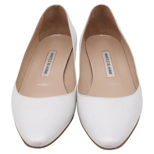 Women's Manolo Blahnik Pointed-Toe Low-heeled Pumps in White Leather