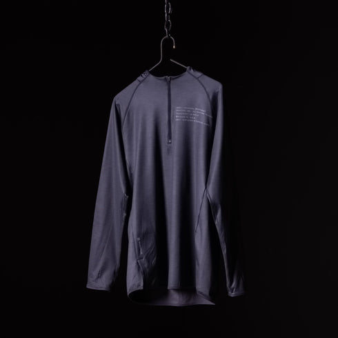 SM'18 Quarter Zip Hoodie - L - Discontinued