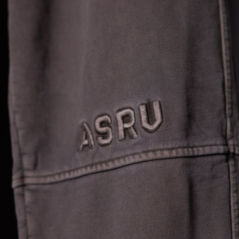 WN'20 Terry Relaxed Jogger - L - Discontinued