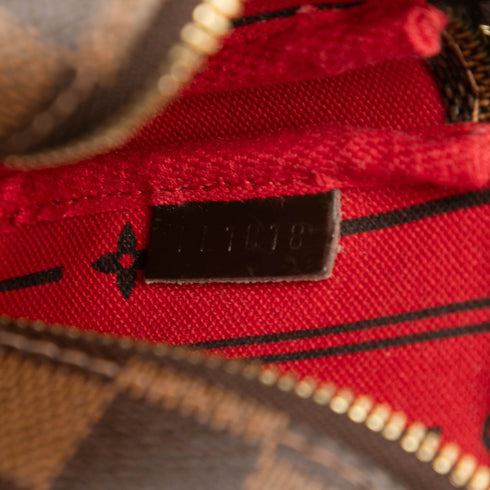Pochette Accessoires Limited Edition Damier Mini