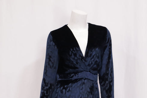 Women's Gucci Leopard Pattern Faux Wrap Dress in Navy Blue Velvet