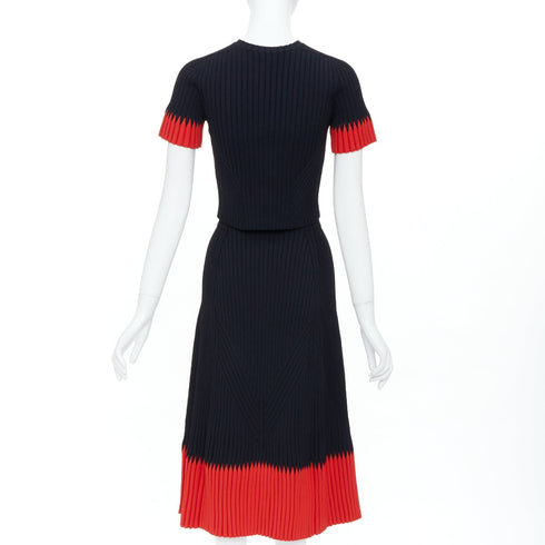 Women's Alexander McQueen 2018 Black Red Chevron Crop Top Skirt Set