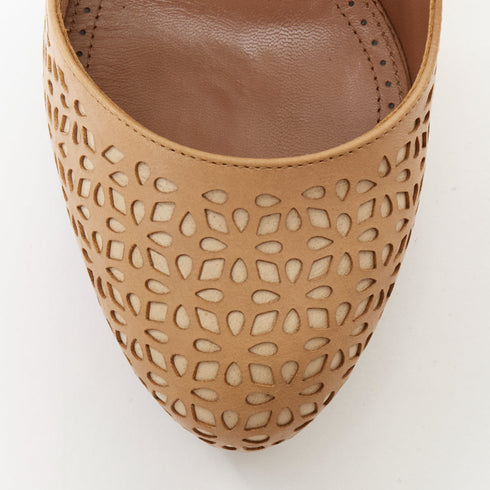 Women's Alaia Nude Vienne Leather Stiletto Pumps