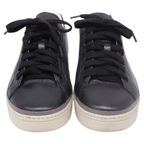 Women's Prada Sport Low-Top Sneakers in Black Leather