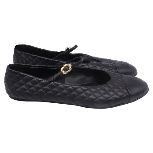 Women's Chanel CC Cap-Toe Quilted Mary Jane Ballet Flats in Black Leather