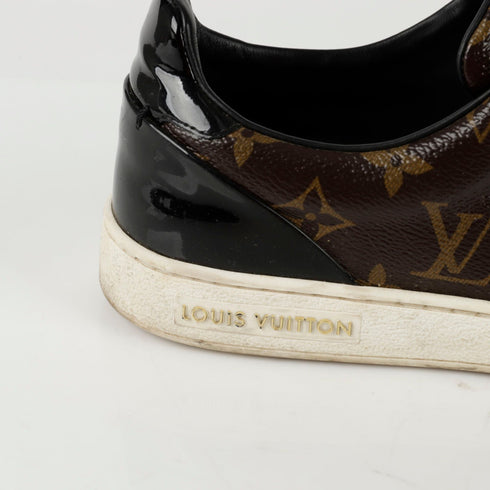 Women's Frontrow Sneakers Size