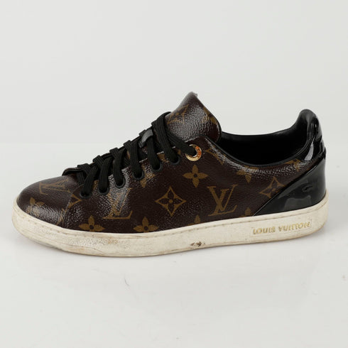 Women's Frontrow Sneakers Size