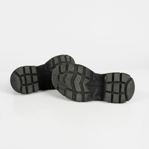 Women's Tread Slick Sneakers Size
