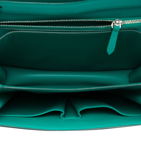 Classic Box Bag Smooth Leather Medium