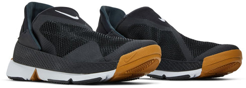 Nike Go FlyEase Black Gum
