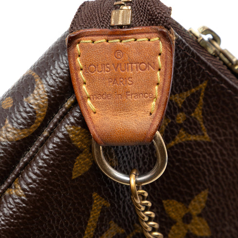 Pochette Accessoires Limited Edition Monogram Canvas Mini