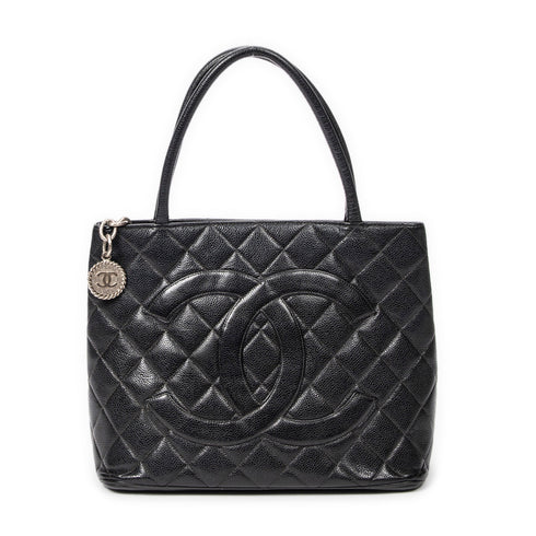 Medallion Tote Quilted Caviar