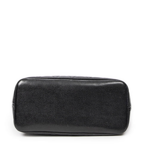 Medallion Tote Quilted Caviar