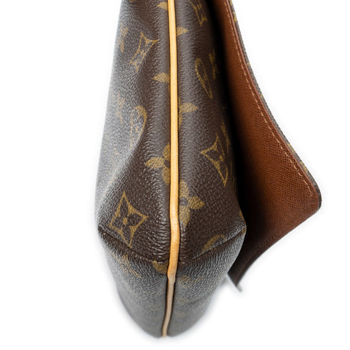 Musette Tango Handbag Monogram Canvas