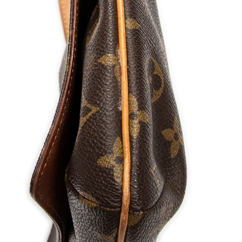 Musette Tango Handbag Monogram Canvas