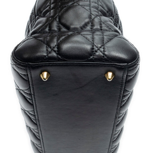 Lady Dior Bag Cannage Quilt Lambskin Medium
