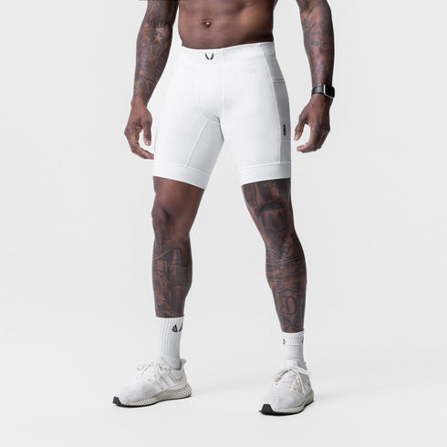 0746. WarpFlexx® Side Pocket 1/2-Length Legging - White
