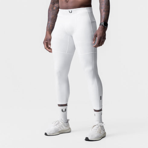 0747. WarpFlexx® Side Pocket 3/4-Length Legging - White