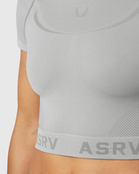W111. Seamless Cropped Training Tee - Slate Grey