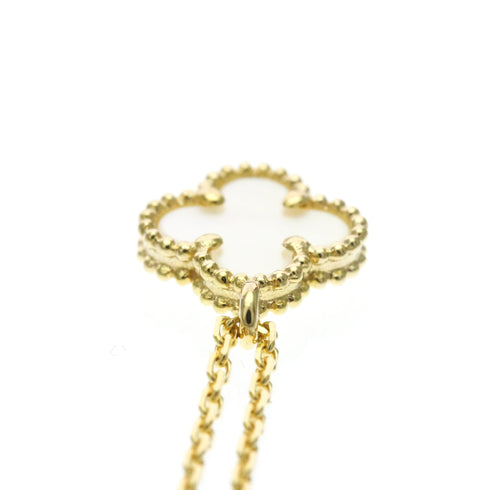 Sweet Alhambra Pendant Necklace 18K Yellow Gold and Mother of Pearl