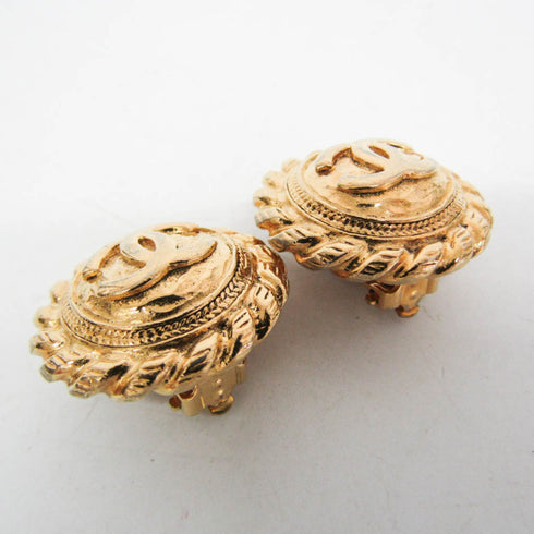 CC Logo Clip-On Earrings Metal Gold-Tone Metal