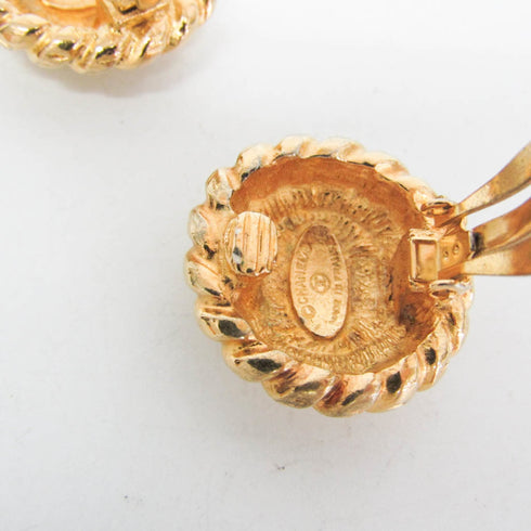CC Logo Clip-On Earrings Metal Gold-Tone Metal
