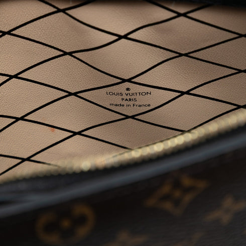 Trunk Clutch Reverse Monogram Canvas