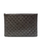 O Case Clutch Quilted Caviar Large