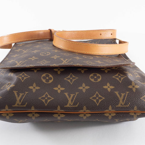Musette Salsa Handbag Monogram Canvas GM