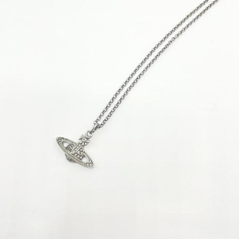 Mini Bar Lelief Pendant Necklace Silver