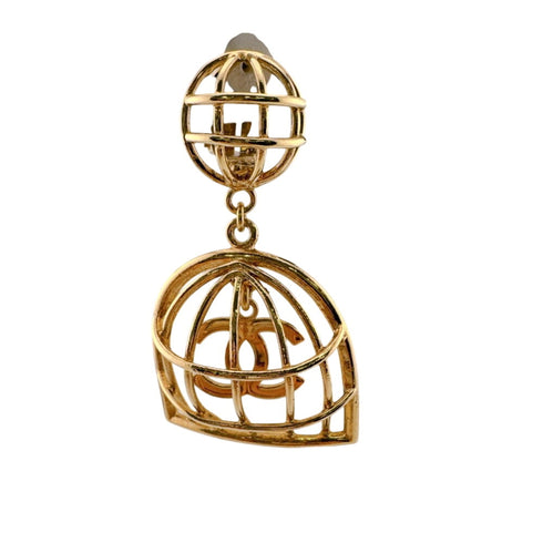 CC Logo Clip-On Single Earring Metal Gold-Tone Metal
