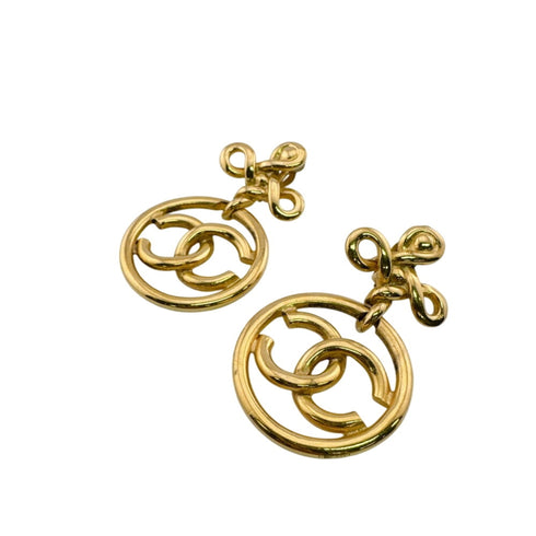 CC Logo Clip-On Earrings Metal Gold-Tone Metal