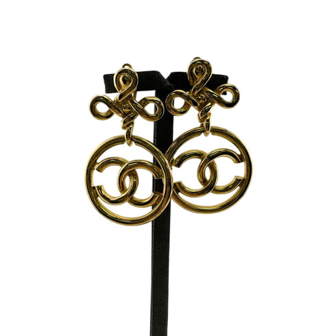 CC Logo Clip-On Earrings Metal Gold-Tone Metal