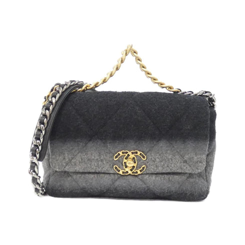 19 Flap Bag Quilted Wool Medium